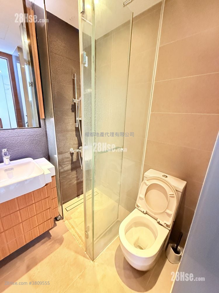 The Zutten Rental 1 Bedroom , 1 Bathroom 261 ft²