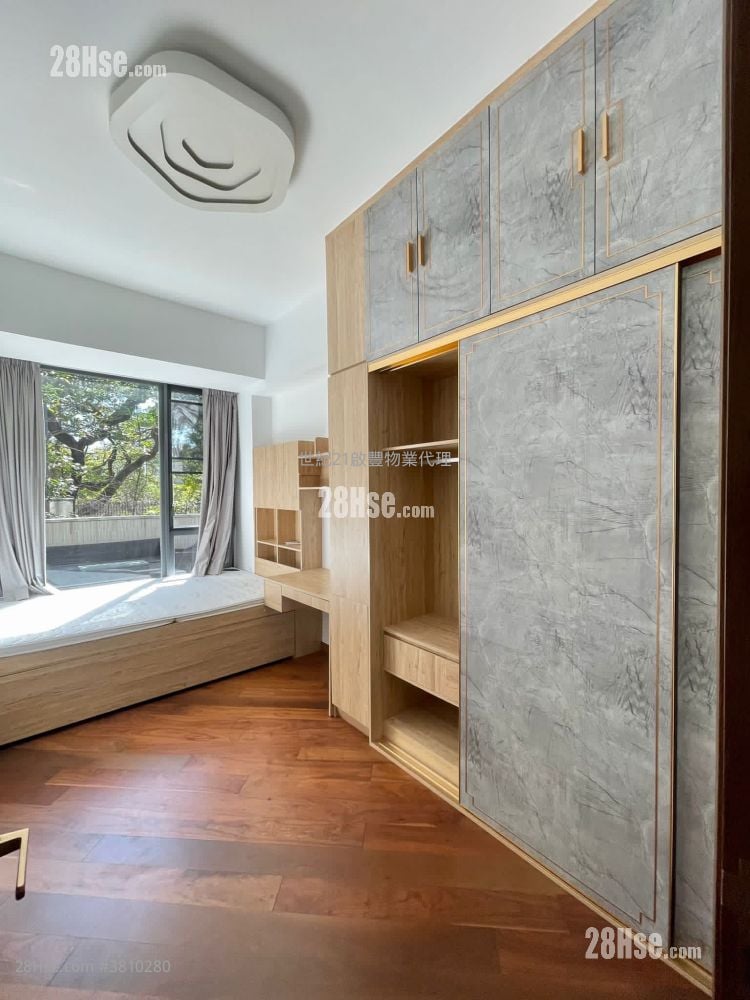 Parc Inverness Sell 3 Bedrooms , 3 Bathrooms 1,373 ft²