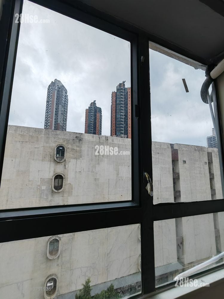 宝城工业大厦 租盘 280 平方尺