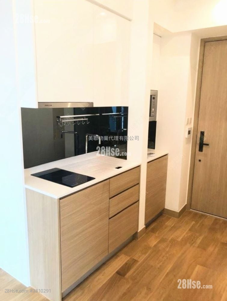 喜遇 售盘 1 房 , 1 浴室 299 平方尺