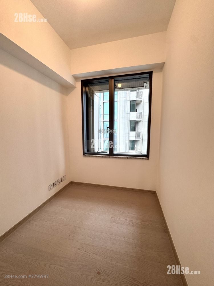 The Southside Rental 3 Bedrooms , 2 Bathrooms 792 ft²