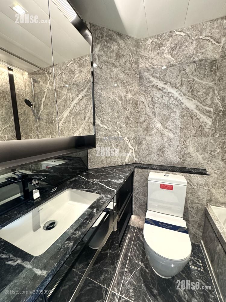 The Southside Rental 3 Bedrooms , 2 Bathrooms 792 ft²