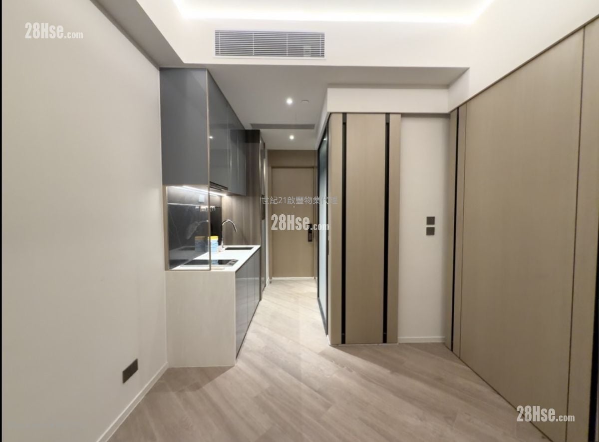 Henley Park 售盤 1 房 , 1 浴室 388 平方呎