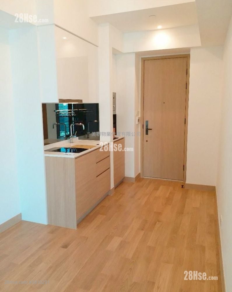 喜遇 售盘 1 房 , 1 浴室 299 平方尺