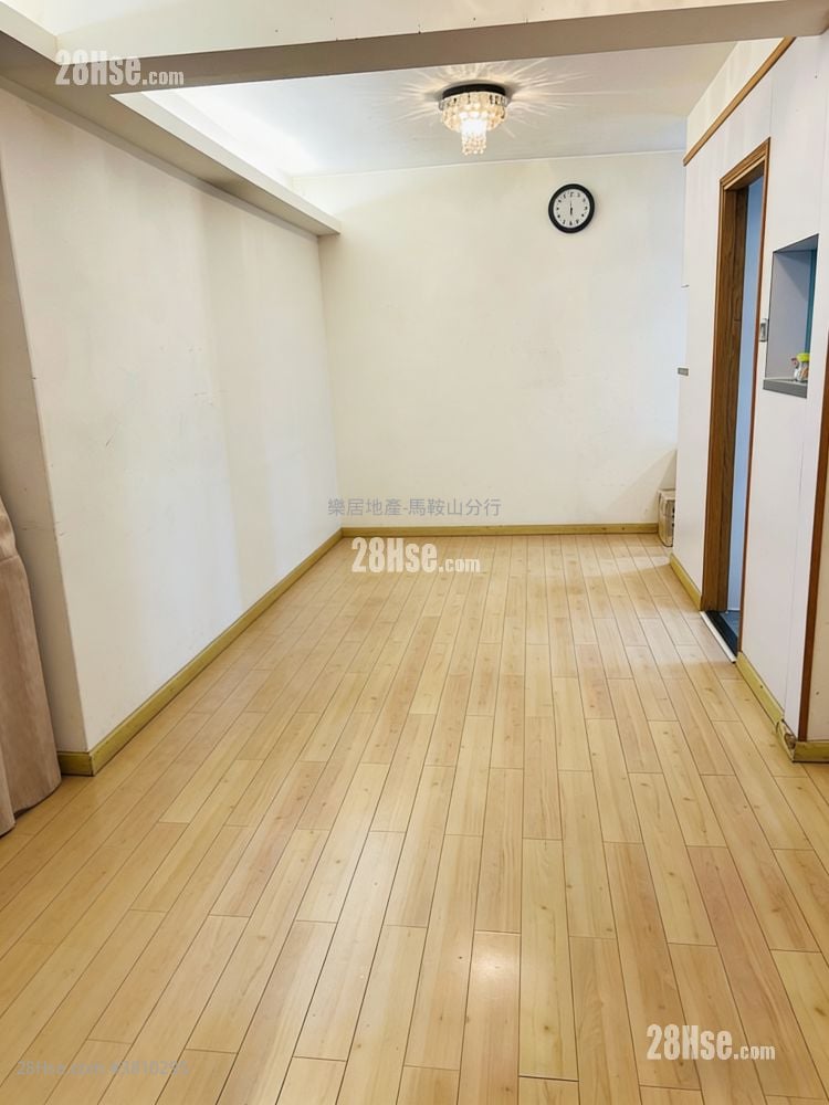 Chevalier Garden Sell 3 Bedrooms , 1 Bathroom 597 ft²