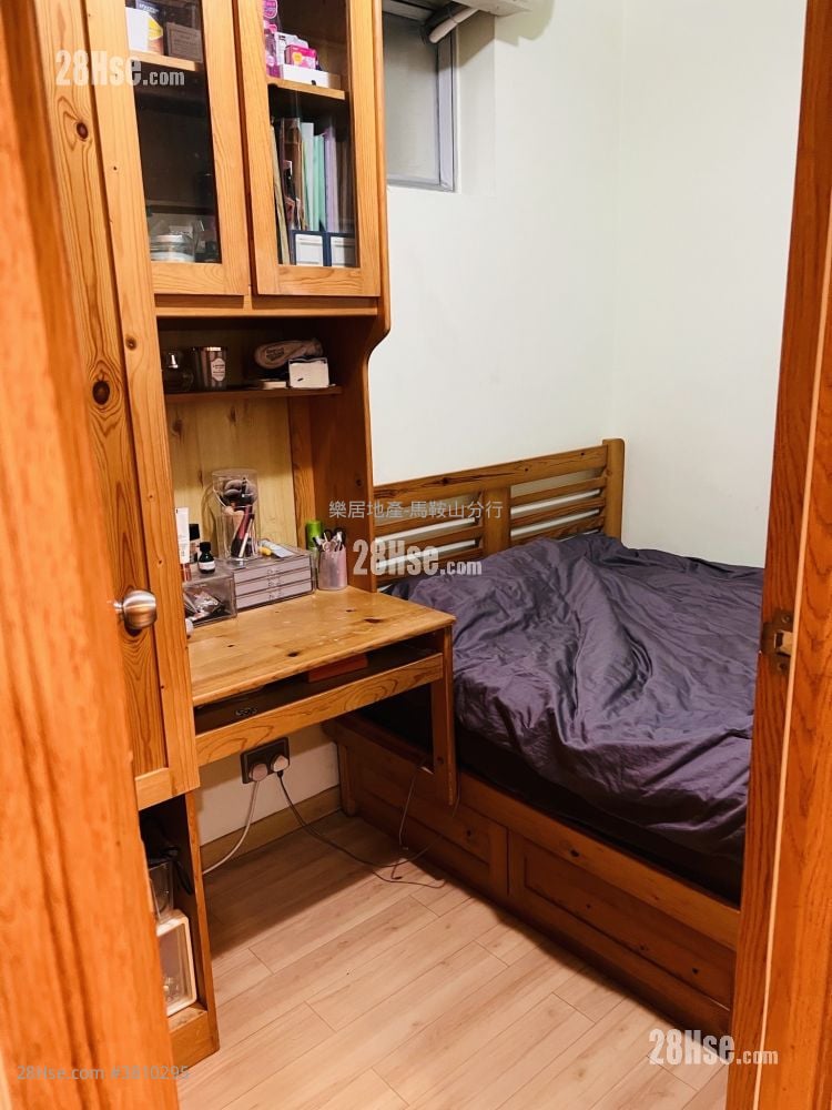 Chevalier Garden Sell 3 Bedrooms , 1 Bathroom 597 ft²