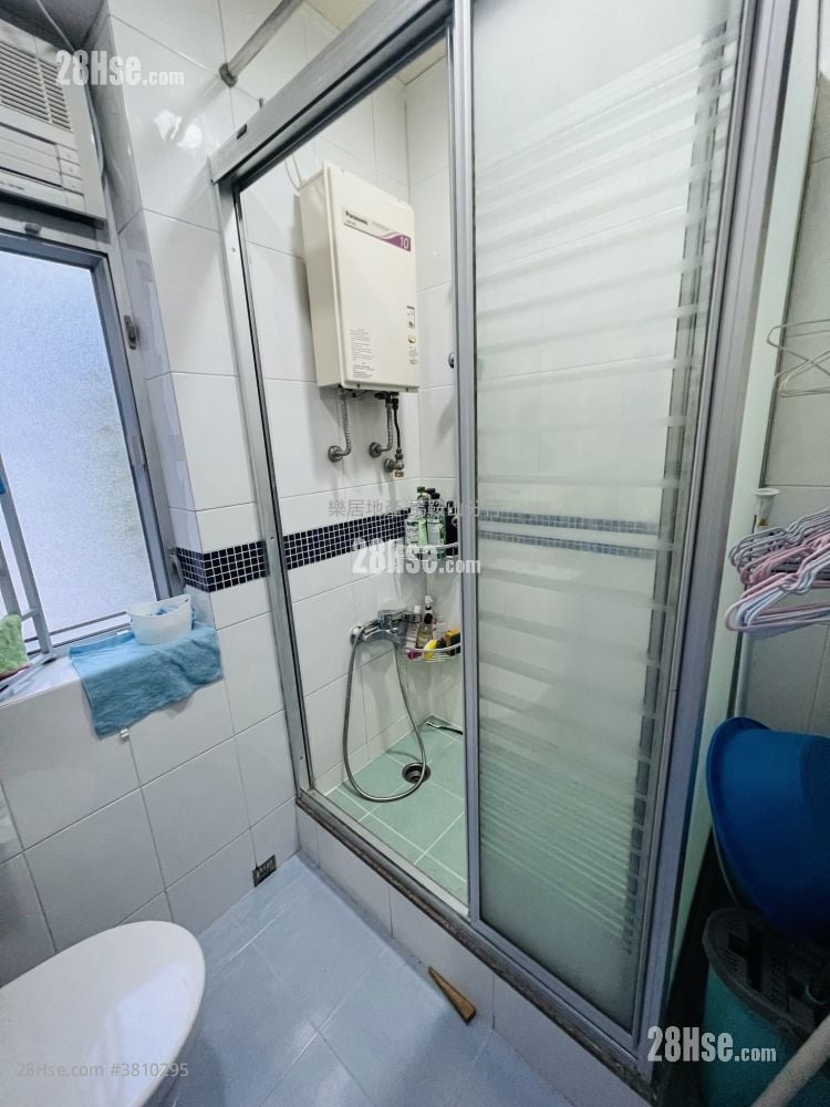 Chevalier Garden Sell 3 Bedrooms , 1 Bathroom 597 ft²