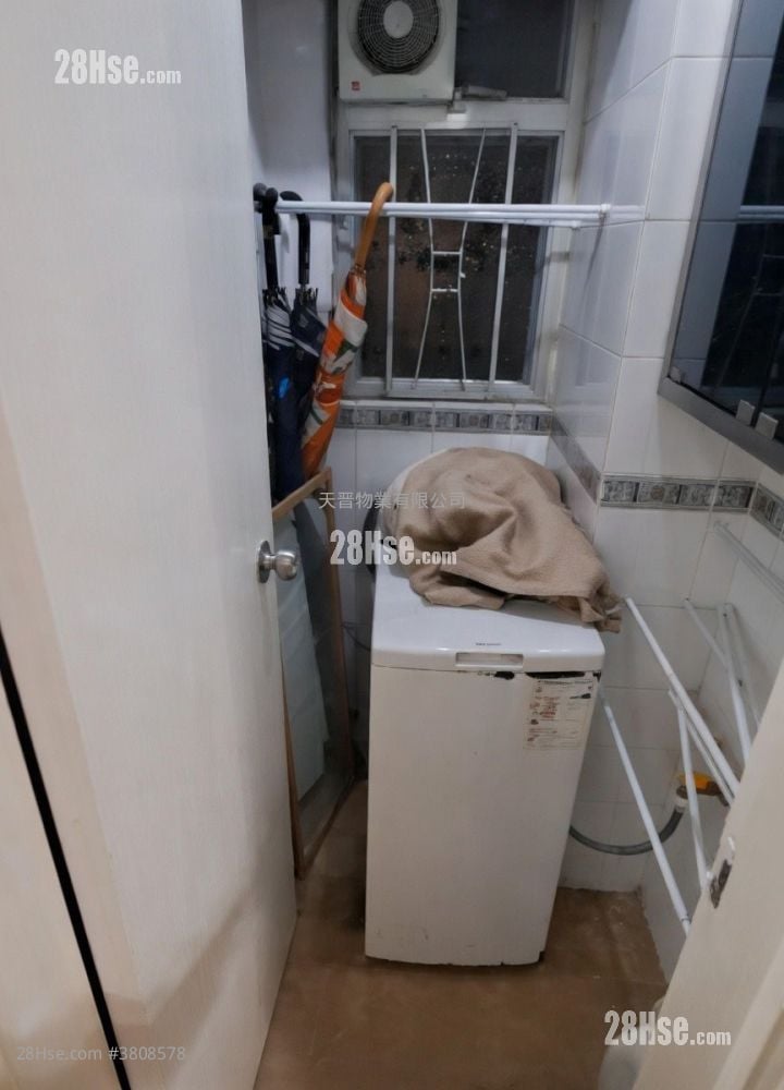 Bailey Garden Sell 3 Bedrooms , 2 Bathrooms 476 ft²