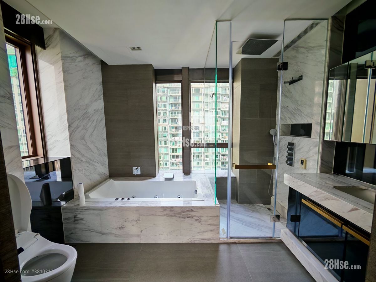 春晖8号 租盘 4 浴室 3,083 平方尺