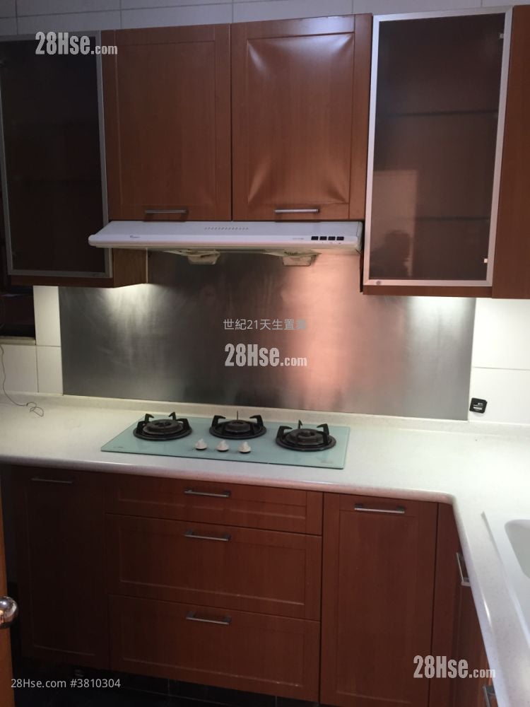 爱琴海岸 售盘 4 房 , 2 浴室 811 平方尺