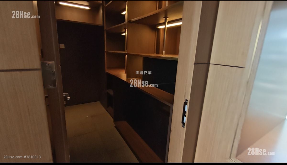 春晖8号 租盘 4 浴室 3,083 平方尺