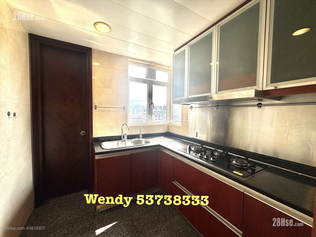 One Beacon Hill Rental 3 Bedrooms , 2 Bathrooms 1,142 ft²