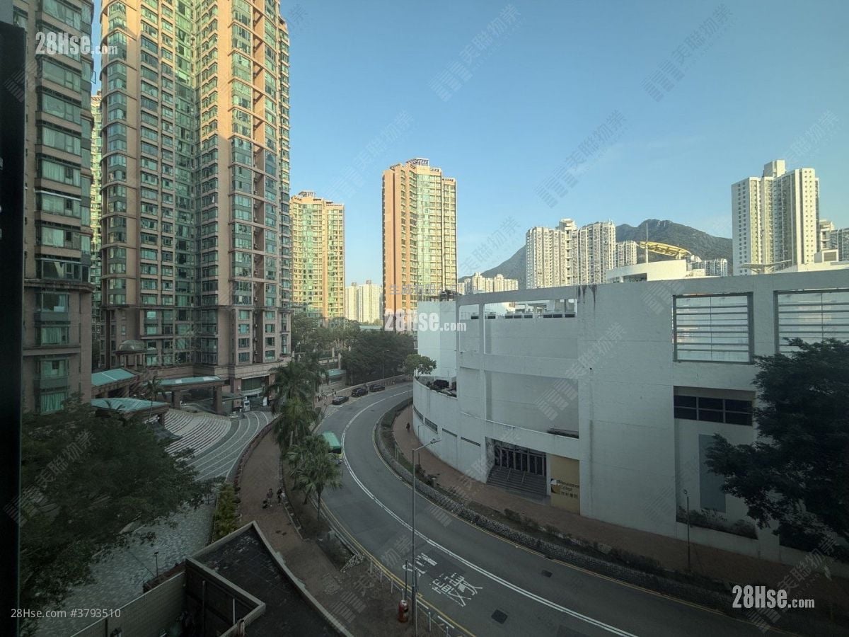 Baycrest Sell 2 Bedrooms , 1 Bathroom 601 ft²