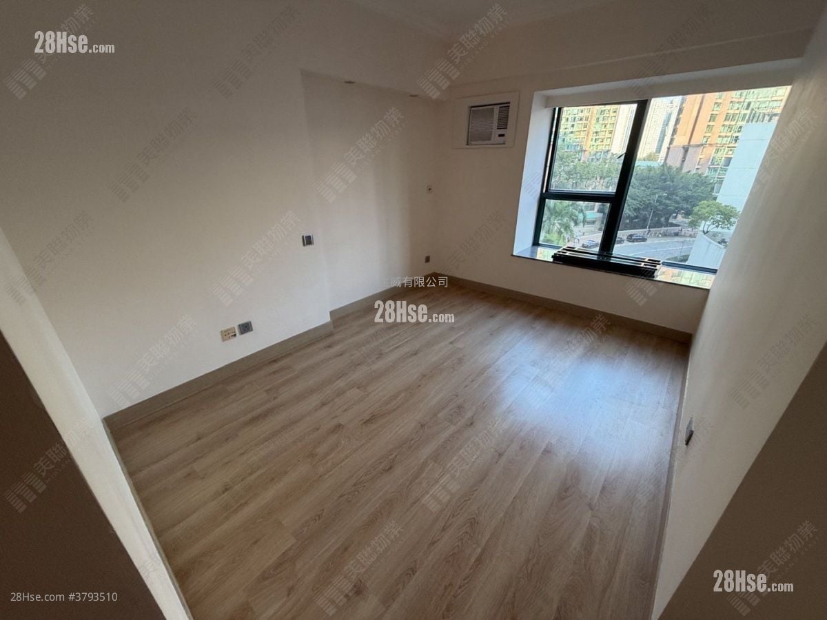 Baycrest Sell 2 Bedrooms , 1 Bathroom 601 ft²