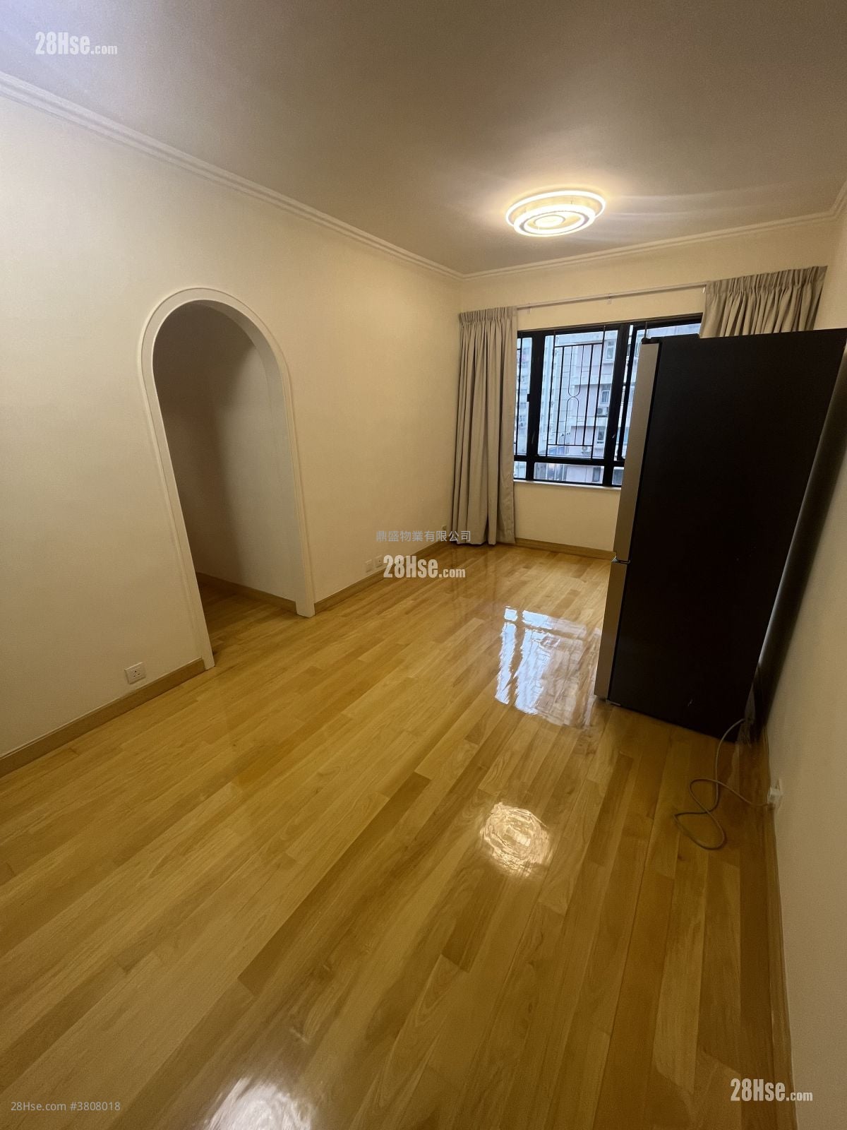 樂嘉中心 租盤 3 房 , 1 浴室 537 平方呎