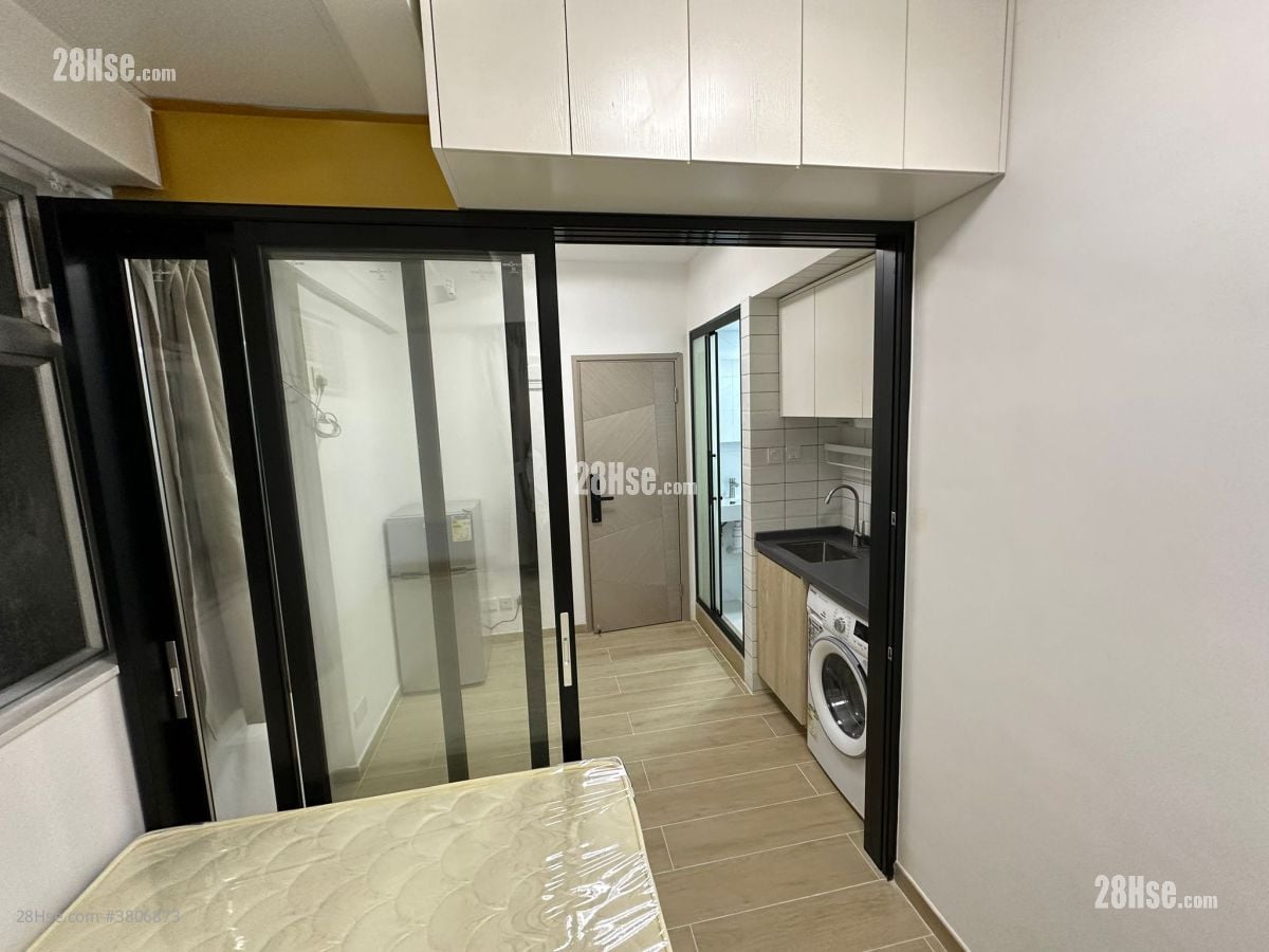 英皇道294 租盘 1 房 , 1 浴室 180 平方尺