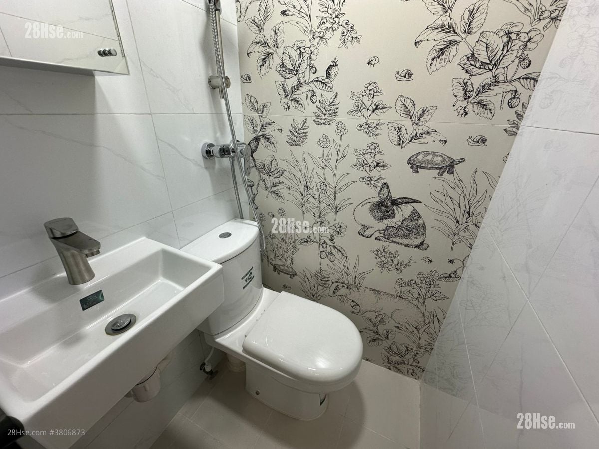 英皇道294 租盘 1 房 , 1 浴室 180 平方尺