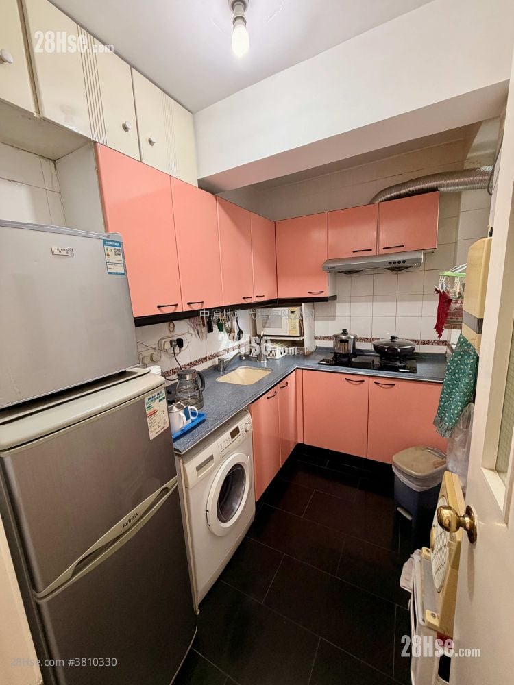 愉景新城 售盘 3 房 658 平方尺