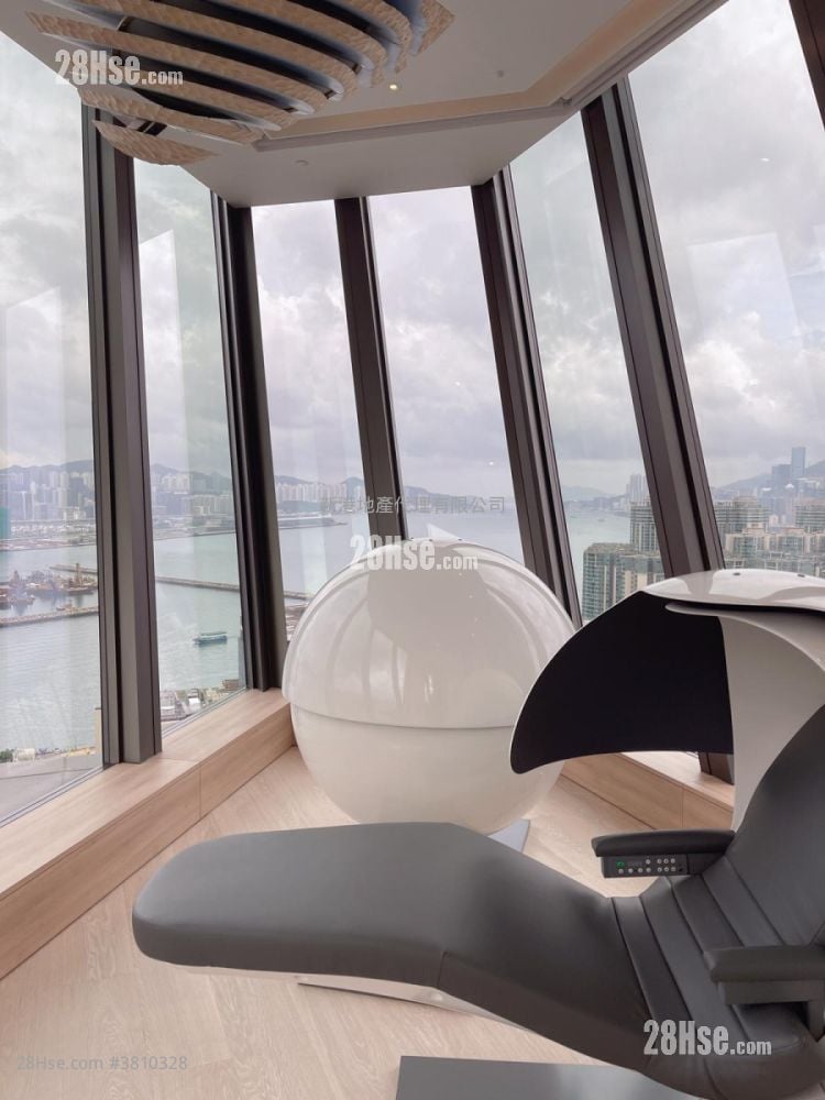 The Vantage Sell 1 Bedroom , 1 Bathroom 268 ft²