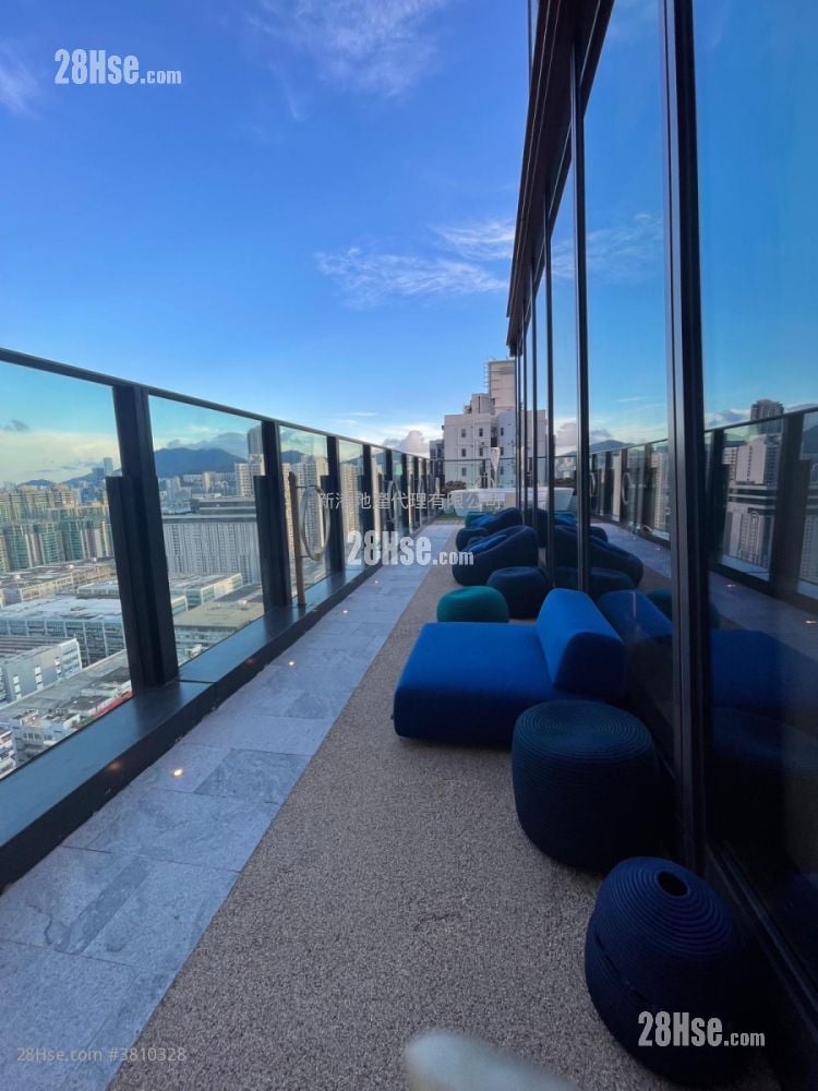 The Vantage Sell 1 Bedroom , 1 Bathroom 268 ft²