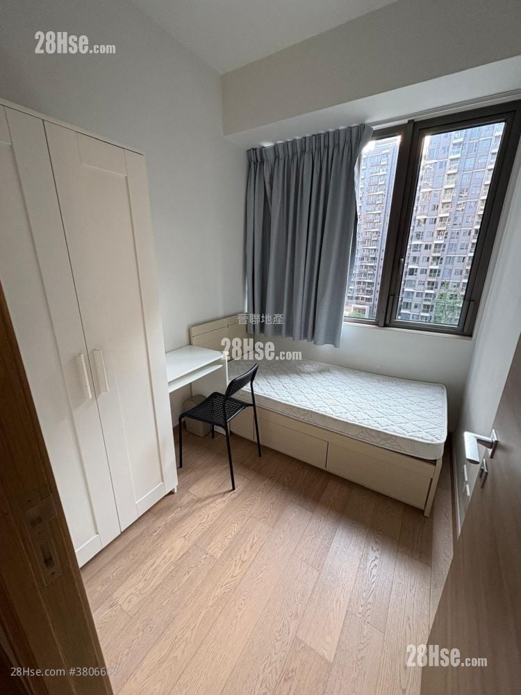 Solaria Rental 2 Bedrooms , 1 Bathroom 461 ft²