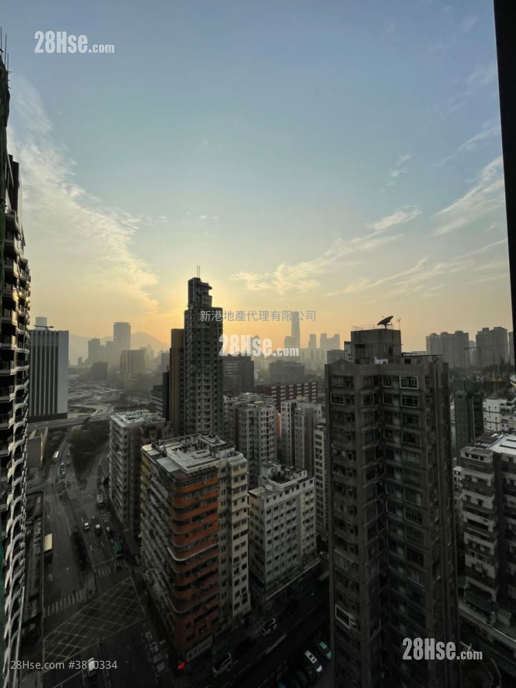 Metro 6 Sell 2 Bedrooms , 1 Bathroom 423 ft²