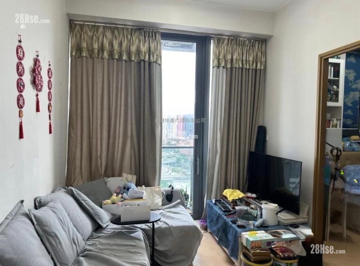 Metro 6 Sell 2 Bedrooms , 1 Bathroom 423 ft²