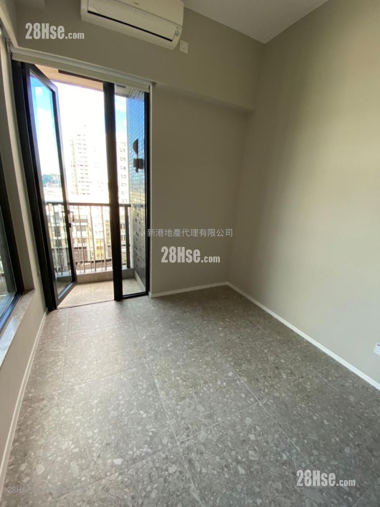 Artisan Garden Sell 2 Bedrooms , 1 Bathroom 386 ft²