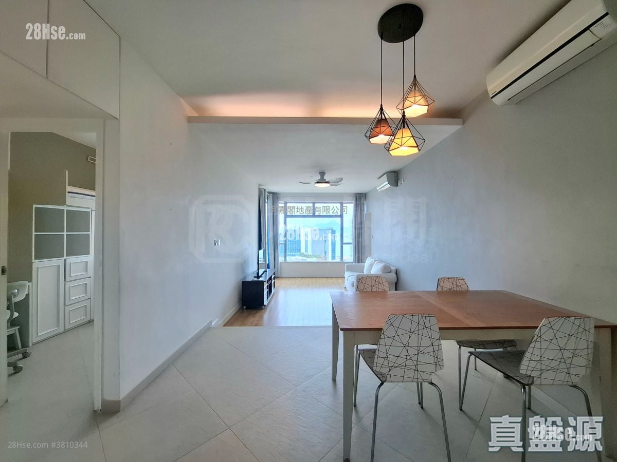 蓝天海岸 租盘 3 房 , 2 浴室 911 平方尺