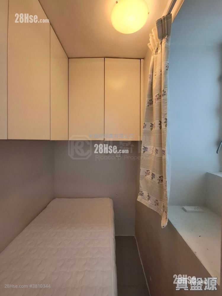 蓝天海岸 租盘 3 房 , 2 浴室 911 平方尺