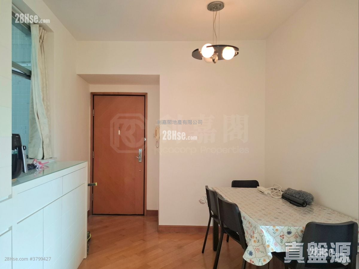 蓝天海岸 租盘 2 房 , 1 浴室 561 平方尺