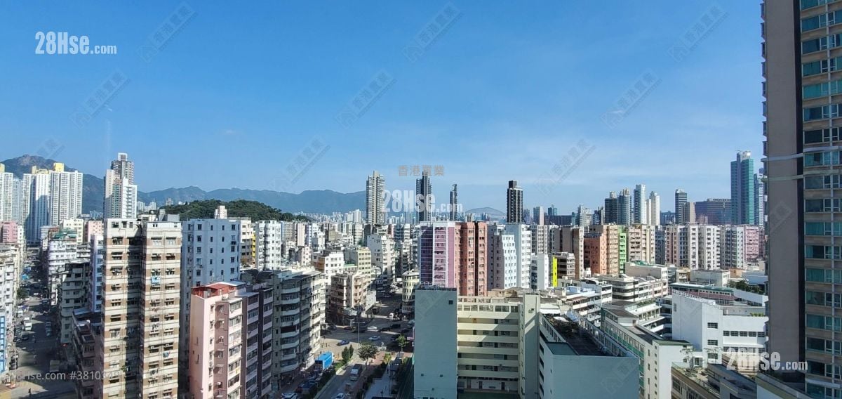 Enchantee Sell Studio , 1 Bathroom 177 ft²