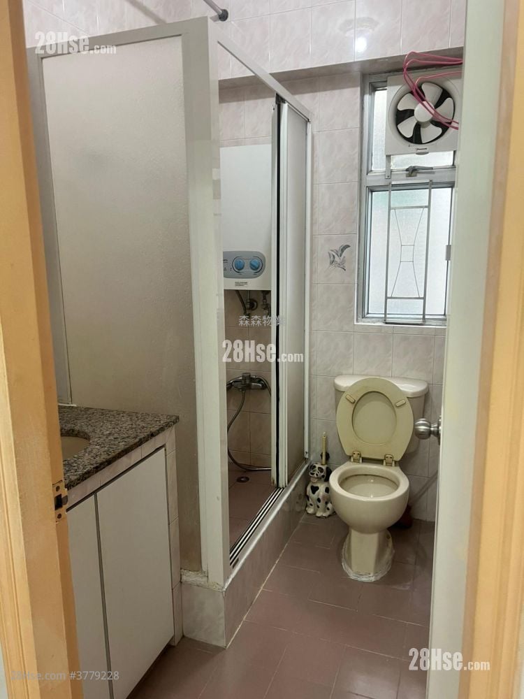 明威大厦 租盘 3 房 , 1 浴室 457 平方尺