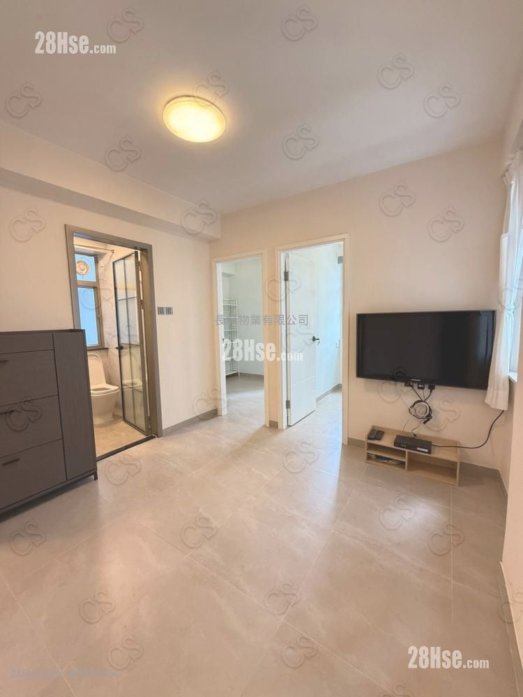 嘉荣大厦 租盘 2 房 , 1 浴室 325 平方尺