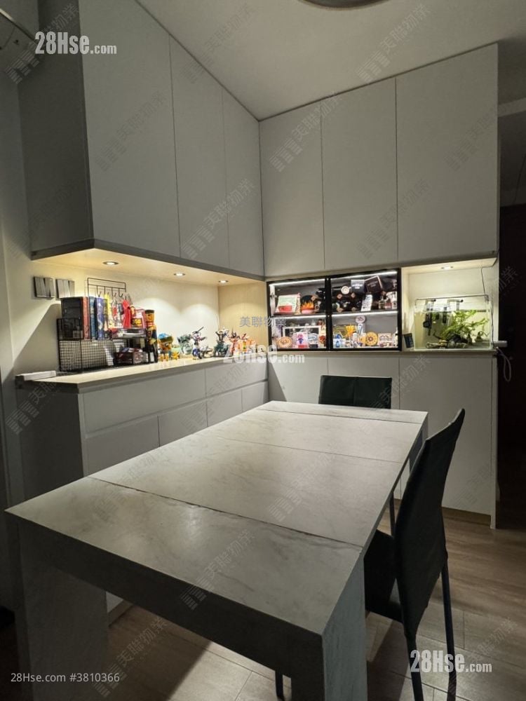 君傲湾 租盘 3 房 , 2 浴室 671 平方尺