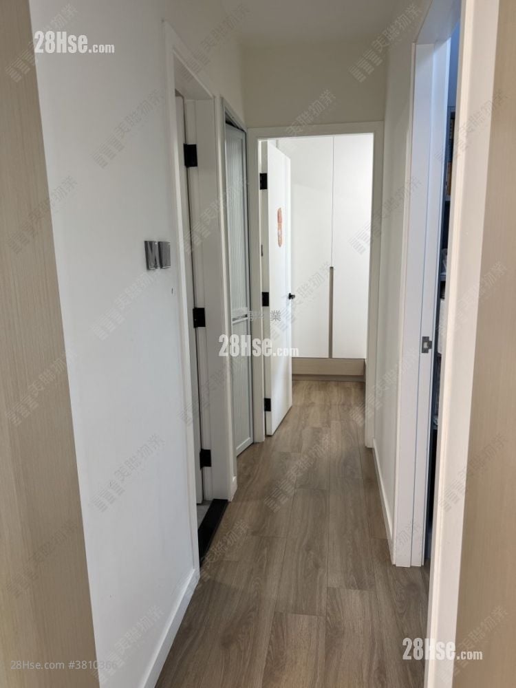 君傲湾 租盘 3 房 , 2 浴室 671 平方尺