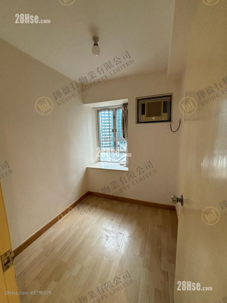 Westlands Court Rental 2 Bedrooms , 1 Bathroom 379 ft²