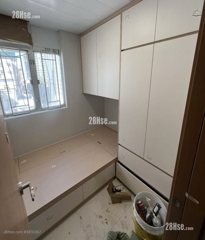 208 Kowloon City Road Rental 2 Bedrooms , 1 Bathroom 300 ft²