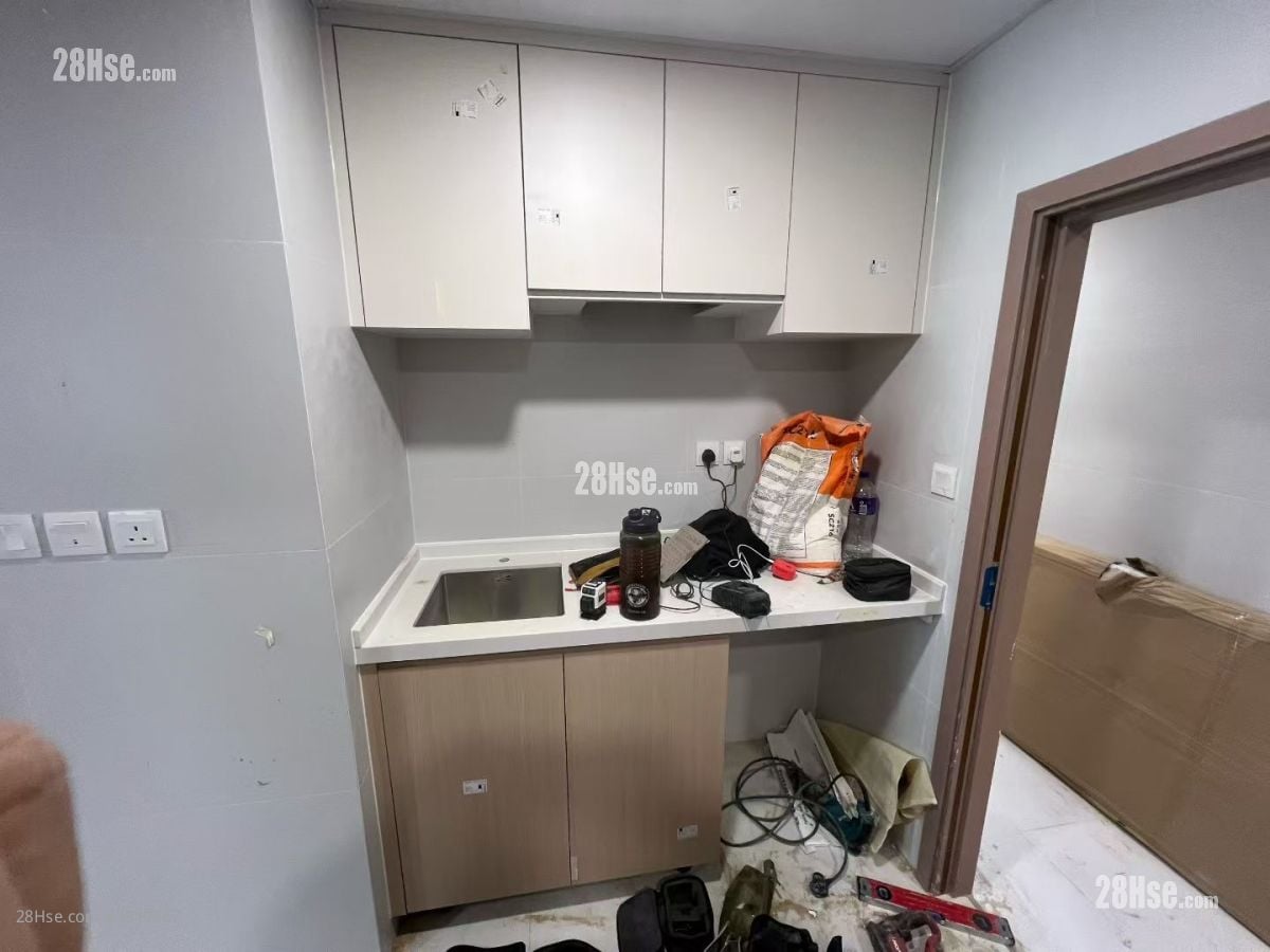 208 Kowloon City Road Rental 2 Bedrooms , 1 Bathroom 300 ft²