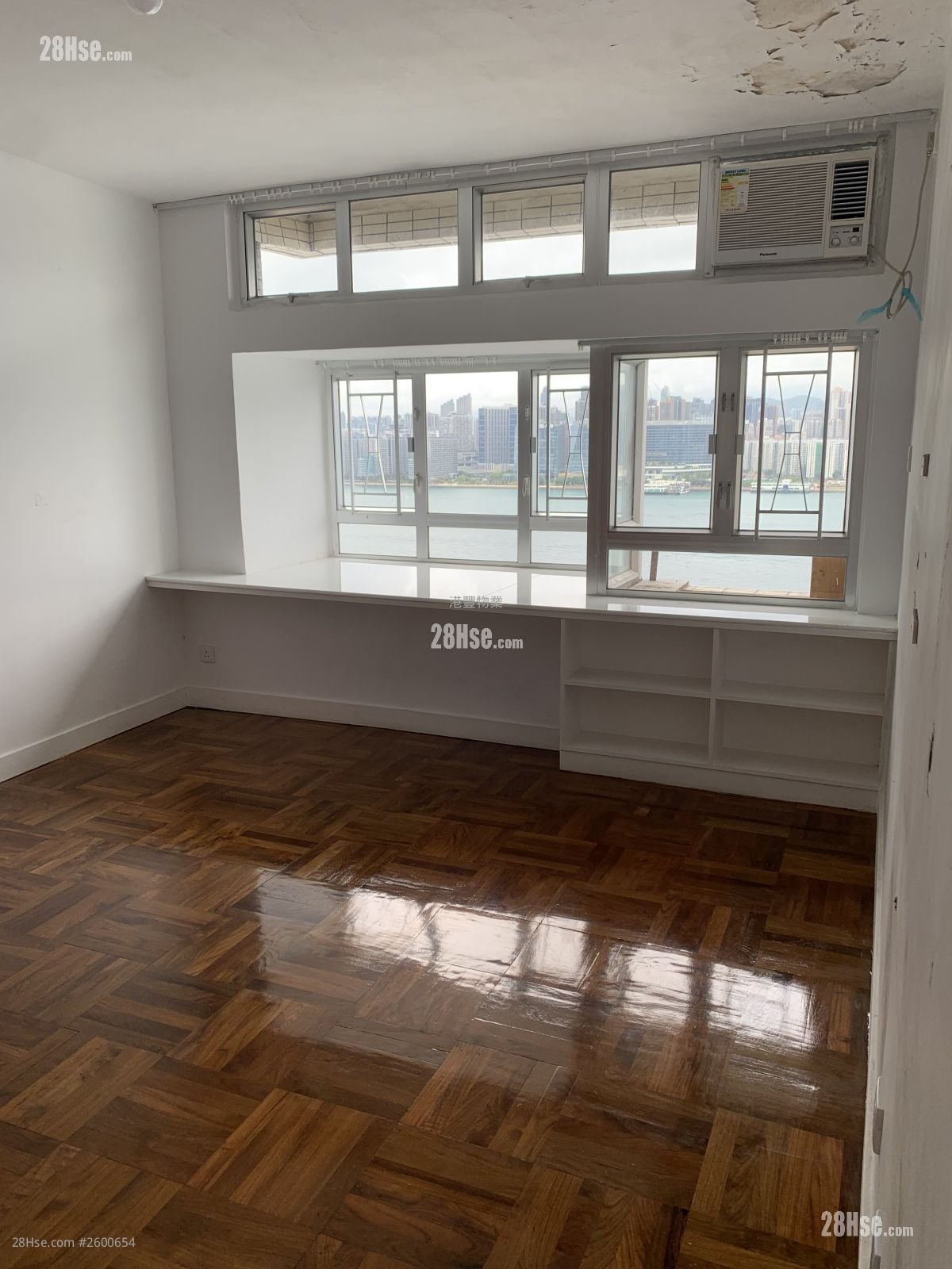 和富中心 租盘 3 房 , 2 浴室 1,308 平方尺