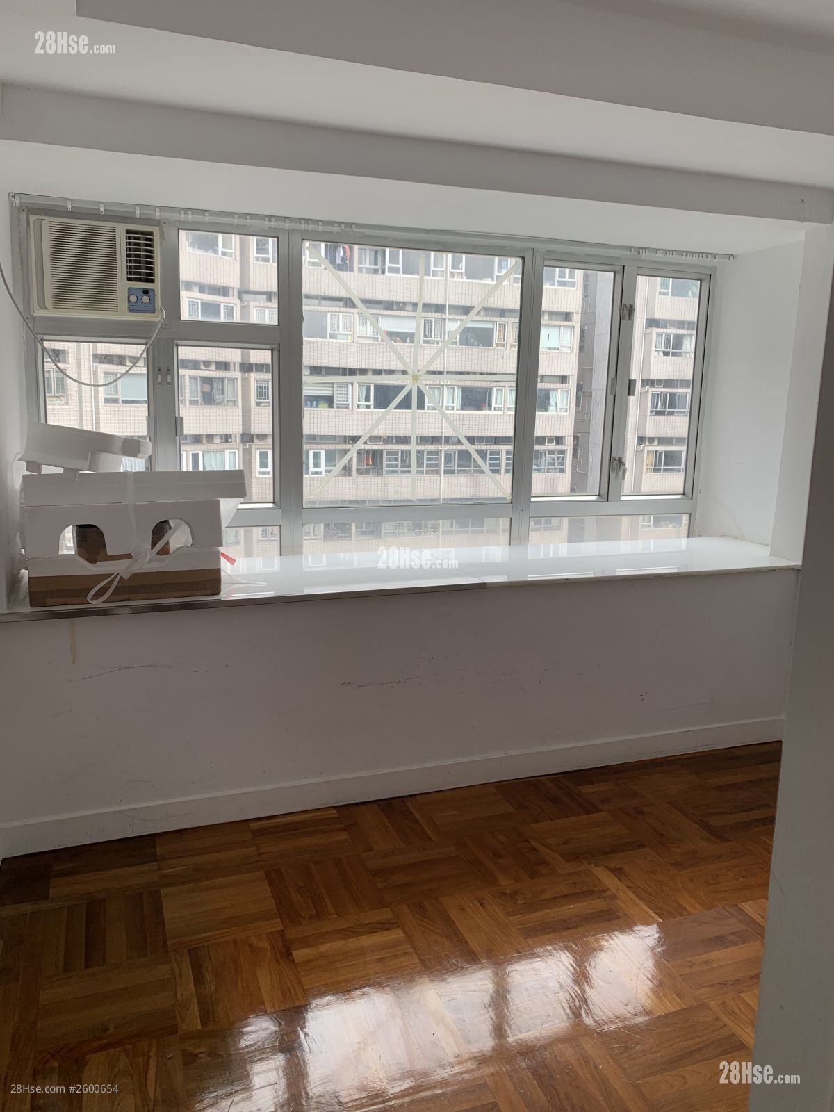 和富中心 租盘 3 房 , 2 浴室 1,308 平方尺