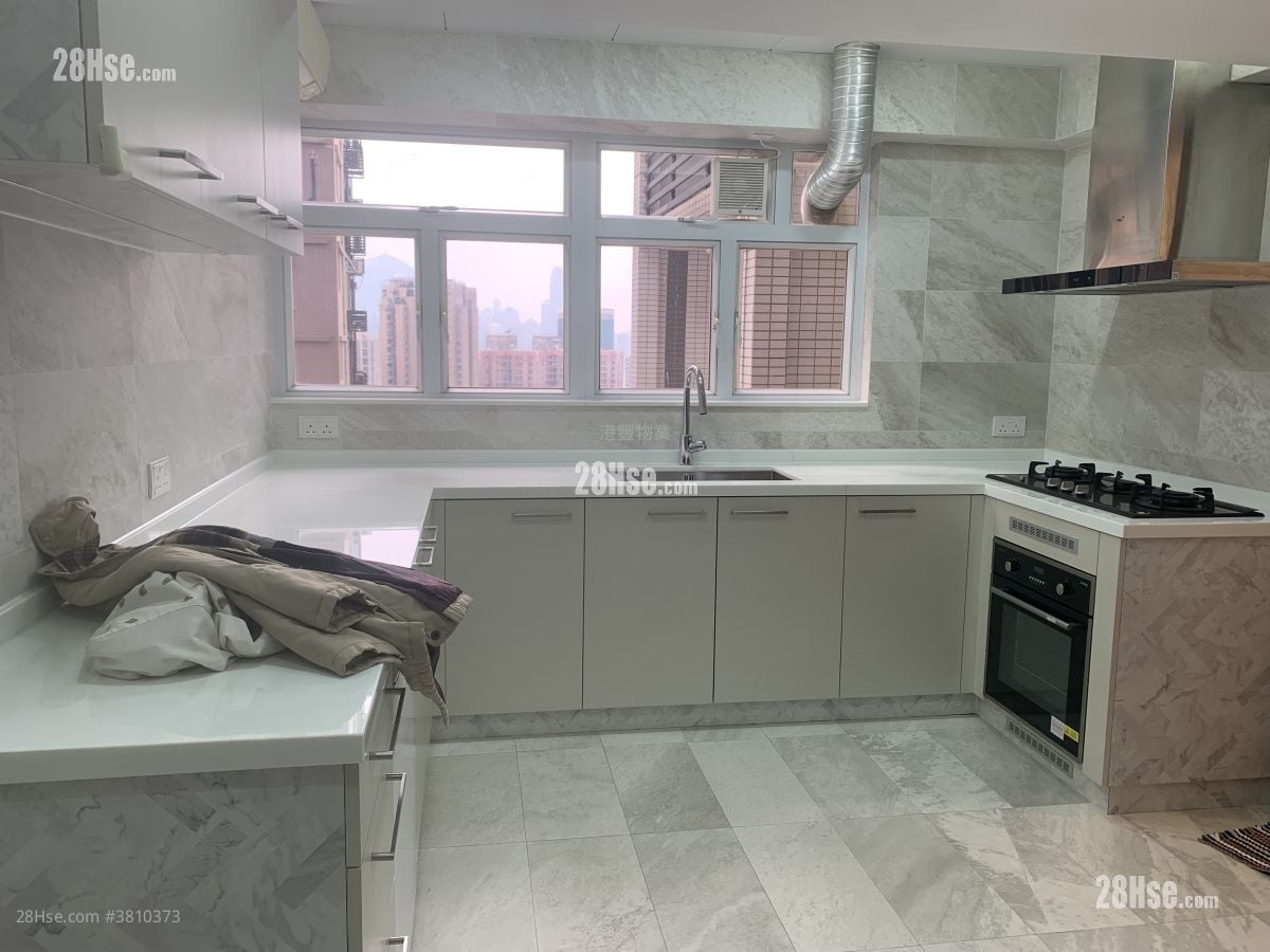 摩天大厦 租盘 4 房 , 3 浴室