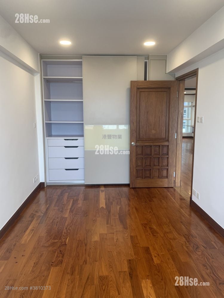 摩天大厦 租盘 4 房 , 3 浴室