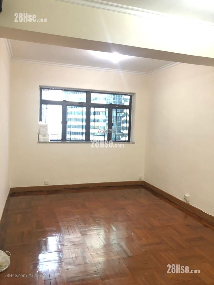 新威园 售盘 3 房 , 1 浴室 574 平方尺