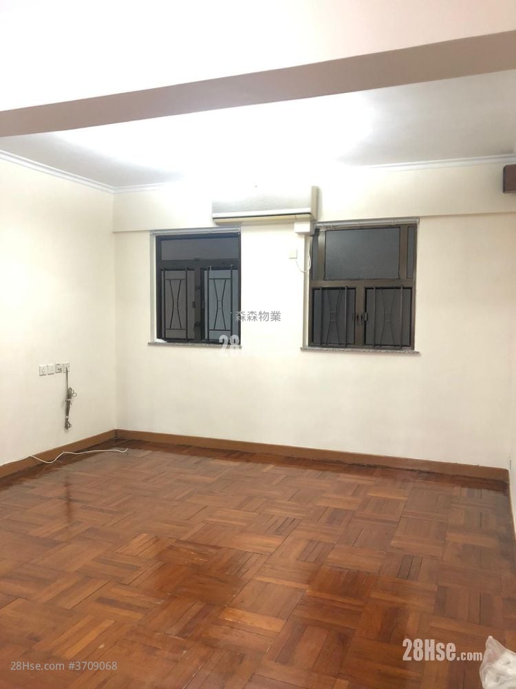 新威园 售盘 3 房 , 1 浴室 574 平方尺