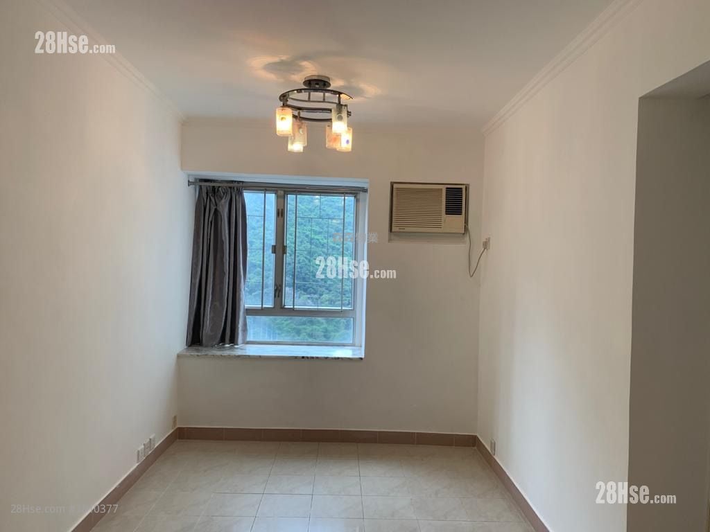 Westlands Court Sell 2 Bedrooms , 1 Bathroom 384 ft²