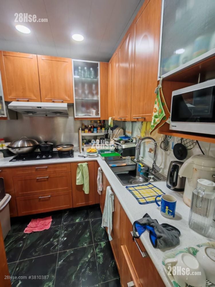 爱琴海岸 售盘 4 房 , 3 浴室 811 平方尺