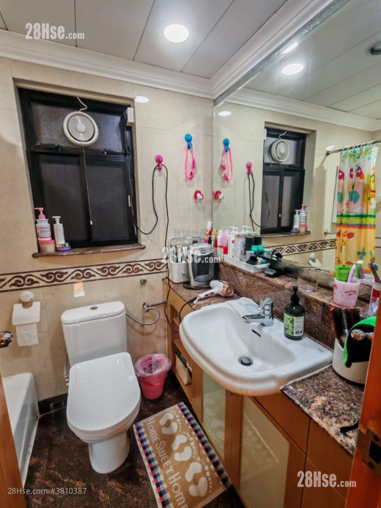 爱琴海岸 售盘 4 房 , 3 浴室 811 平方尺