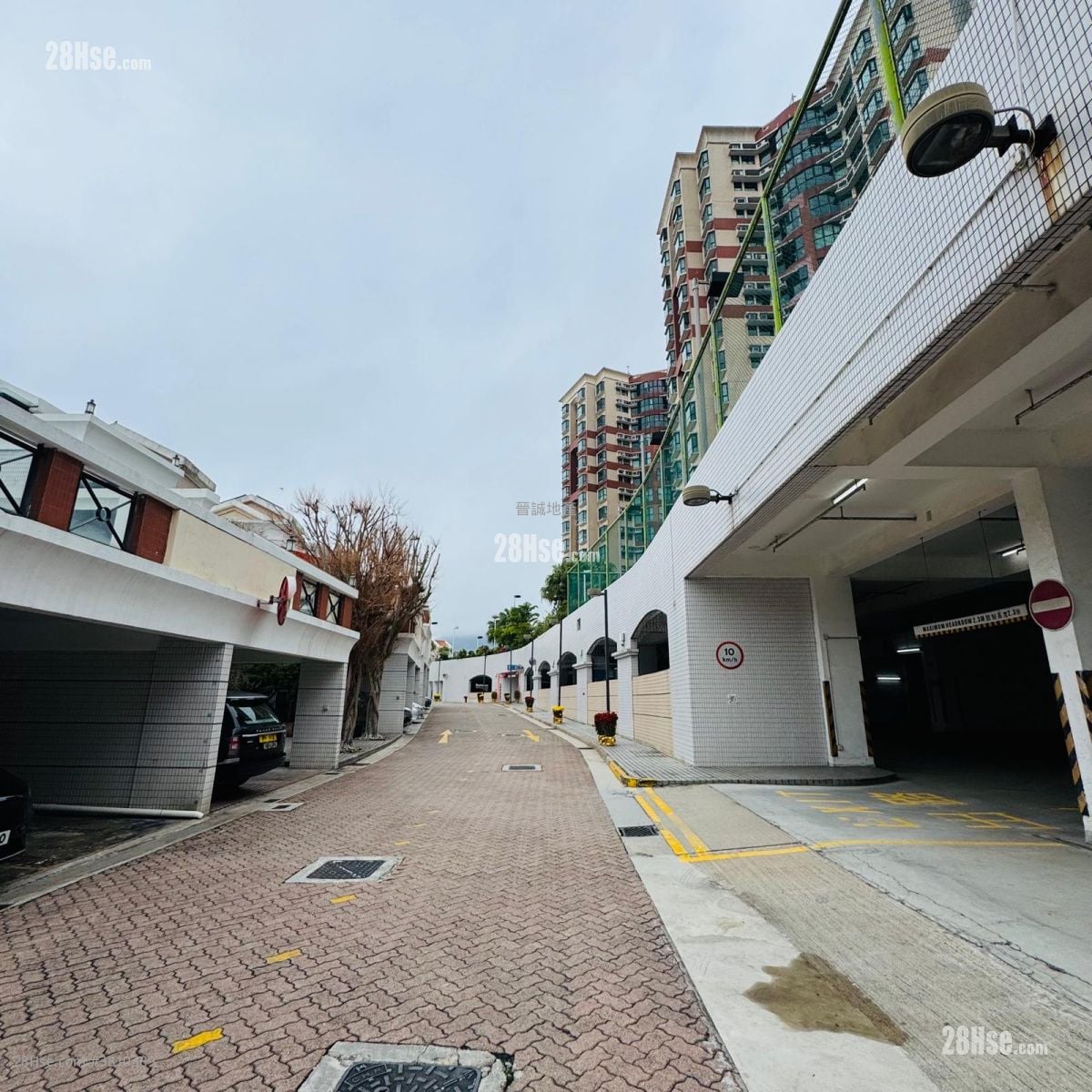 Aquamarine Garden Sell 4 Bedrooms , 4 Bathrooms 1,481 ft²