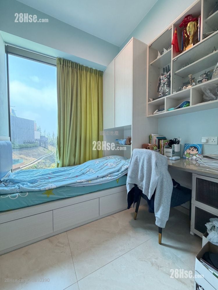 The Bloomsway Sell 3 Bedrooms , 2 Bathrooms 839 ft²